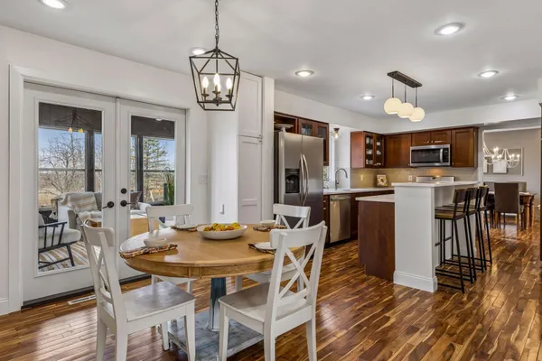 $565,000 | 15320 96th Place North, Maple Grove, MN 55369