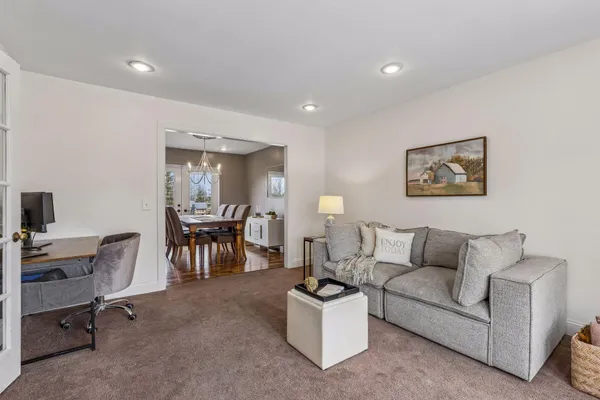 $565,000 | 15320 96th Place North, Maple Grove, MN 55369