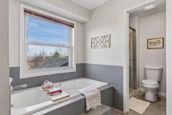 $565,000 | 15320 96th Place North, Maple Grove, MN 55369