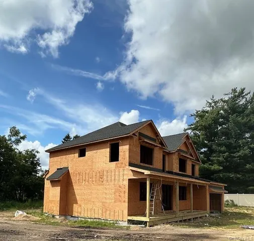 $1,799,999 | 3 Carmine Court, Commack, NY 11725