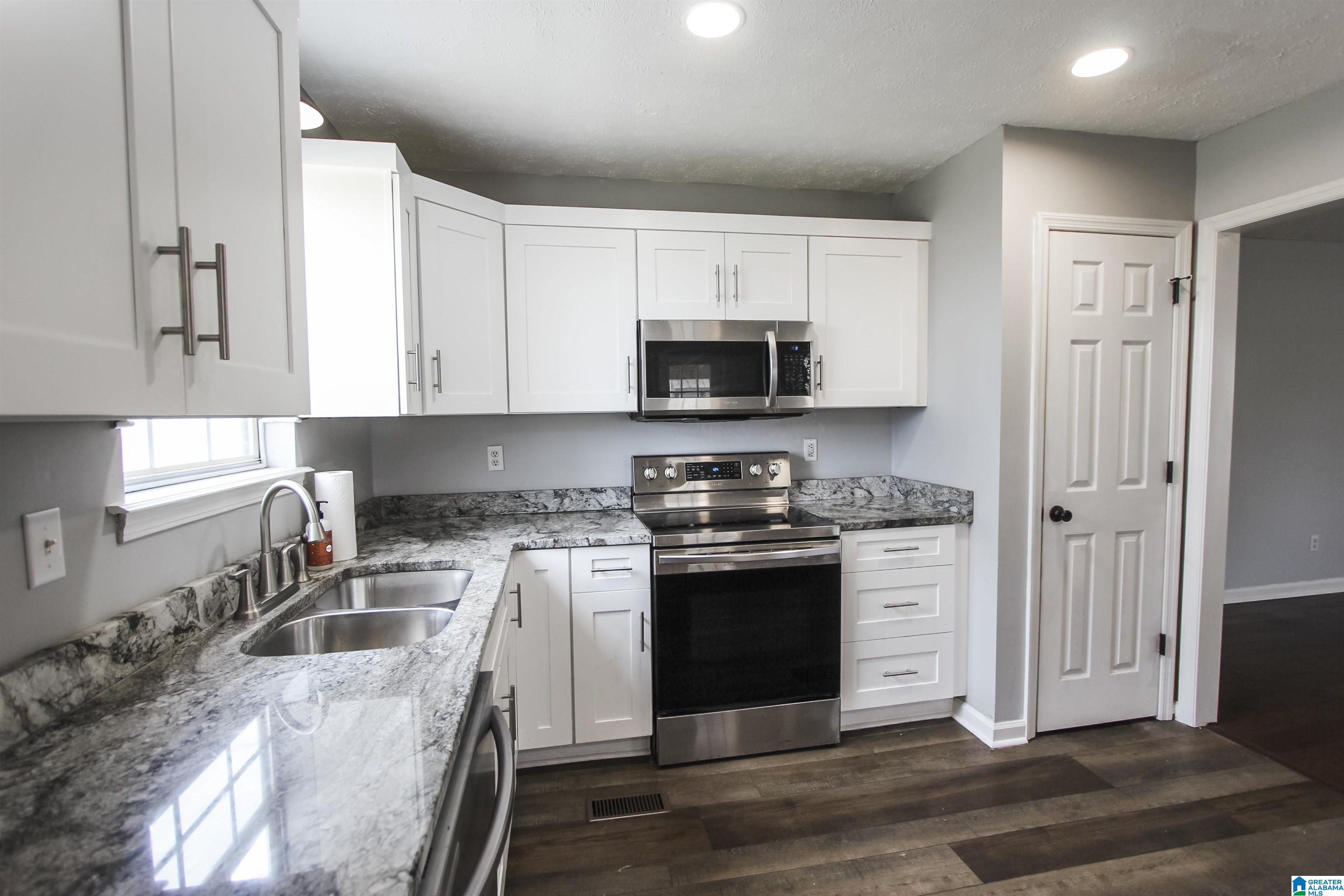 3790 Christopher Avenue Gadsden, AL 35907 - Photo 34 of 57