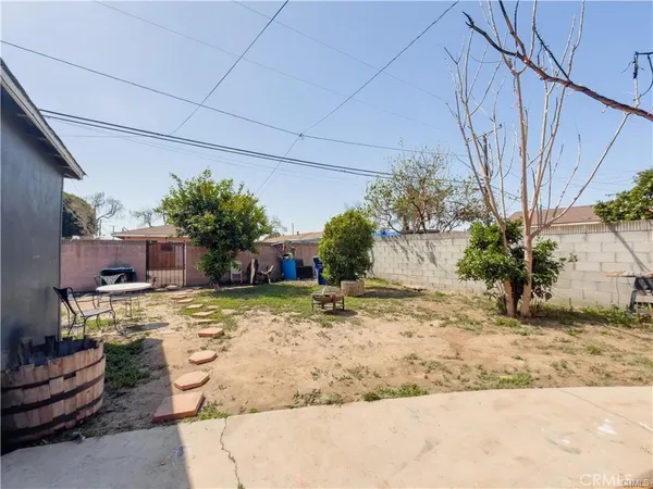$619,000 | 4810 East San Luis Street, Compton, CA 90221
