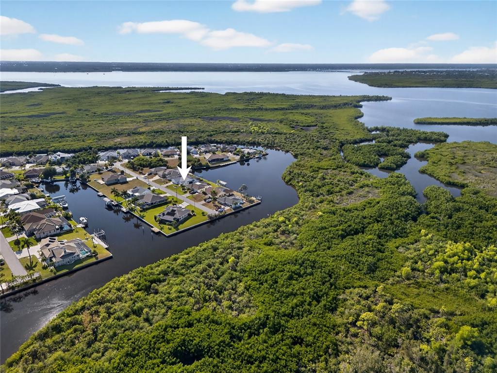 4203 Surfside Court Port Charlotte, FL 33948 - Photo 36 of 40