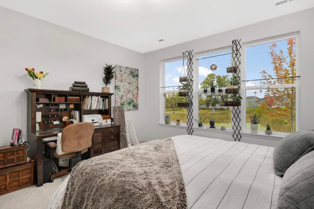 $529,900 | 4628 Benjamin Drive, Woodbury, MN 55129