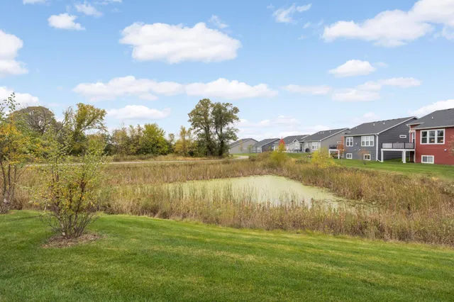 $529,900 | 4628 Benjamin Drive, Woodbury, MN 55129