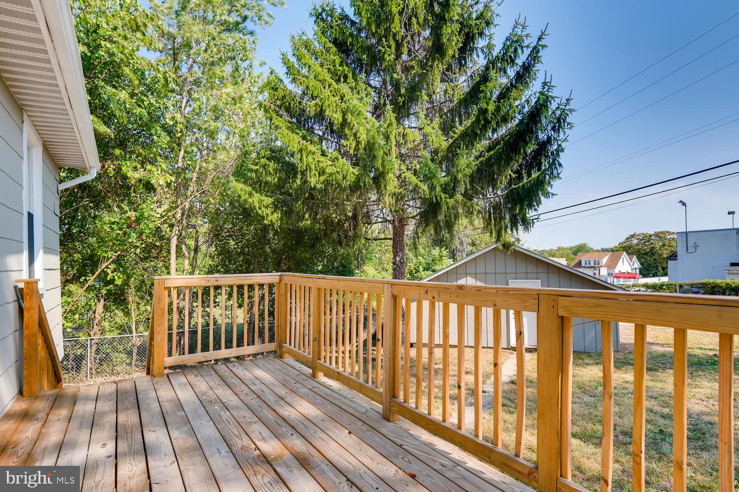 4026 Ridgecroft Road Baltimore, MD 21206 - Photo 30 of 33