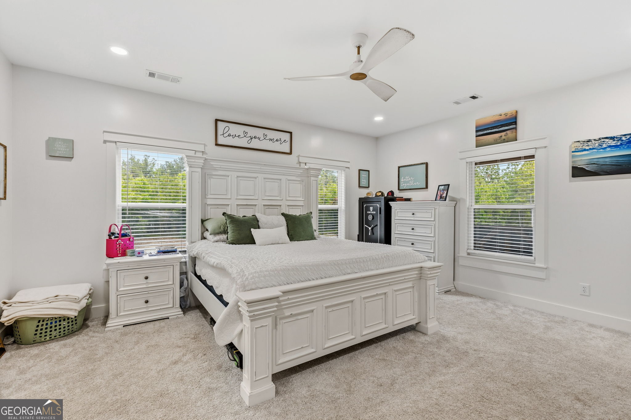 51 Prong Road Swainsboro, GA 30401 - Photo 31 of 55 a bed room with a bed and a window