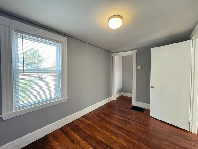 $1,995 | 21 Common Street, Unit 1, Weymouth, MA 02188