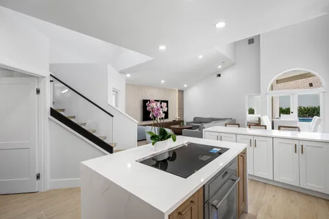 $949,900 | 6674 Northwest 25th Avenue, Boca Raton, FL 33496