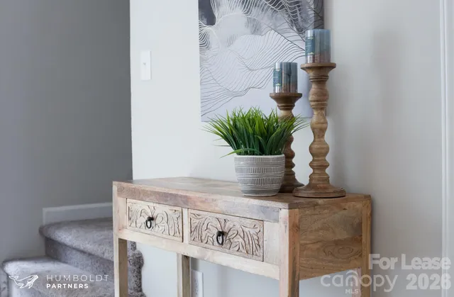 a view of utility room