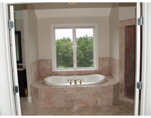 140 Hillcrest Road Marshfield, MA 02050 - Photo 10 of 12 Gallery Image 10