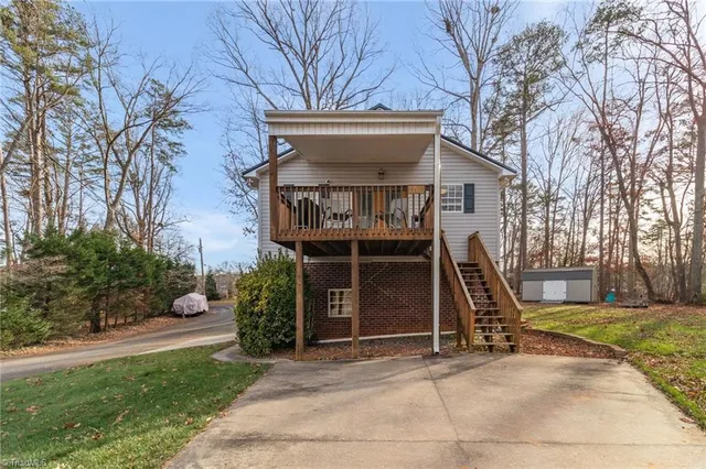 $279,500 | 103 Robin Hood Road, Lexington, NC 27292