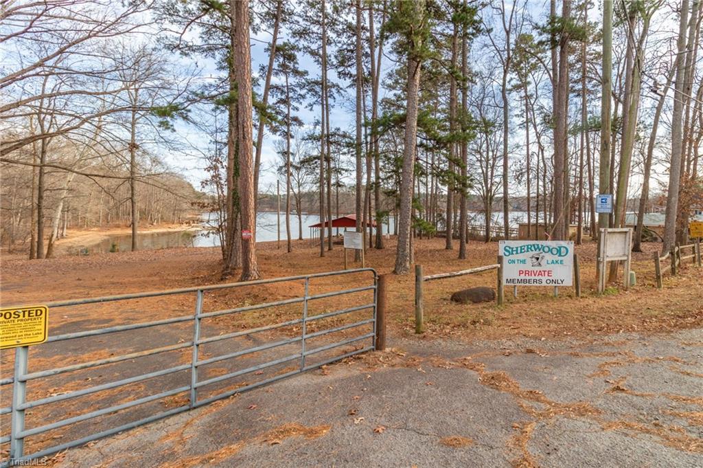 103 Robin Hood Road Lexington, NC 27292 - Photo 19 of 26 community swim & picnic area