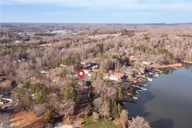 $279,500 | 103 Robin Hood Road, Lexington, NC 27292