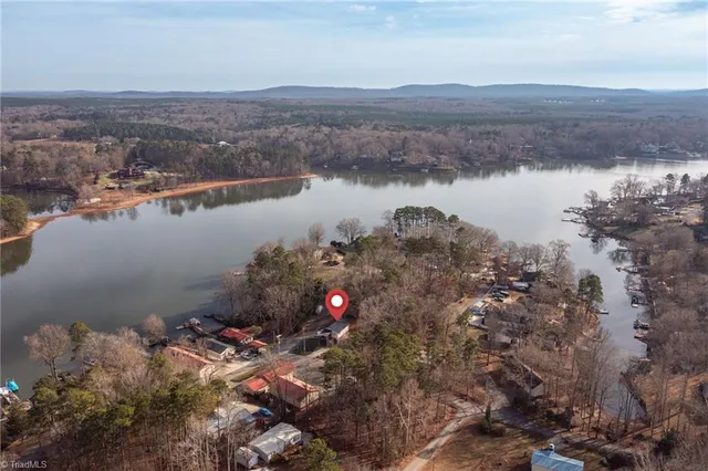 $279,500 | 103 Robin Hood Road, Lexington, NC 27292