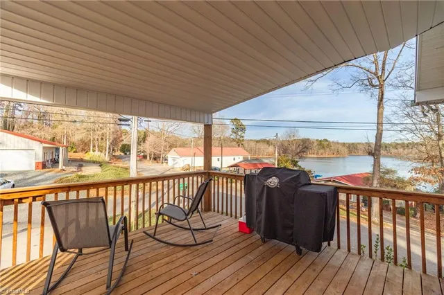 $279,500 | 103 Robin Hood Road, Lexington, NC 27292