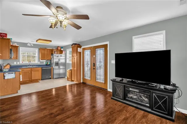 $279,500 | 103 Robin Hood Road, Lexington, NC 27292