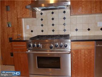 1306 Andover Road Wynnewood, PA 19096 - Photo 6 of 11 Gallery Image 6
