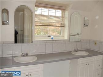 1306 Andover Road Wynnewood, PA 19096 - Photo 10 of 11 Gallery Image 10
