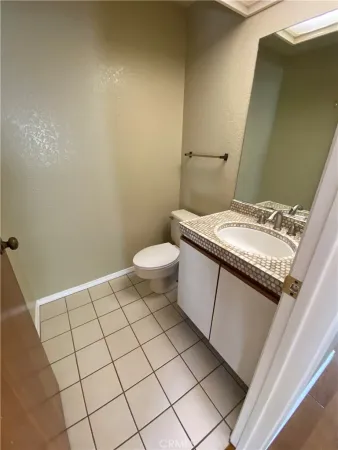 $4,800 | 258 West Escalones, San Clemente, CA 92672