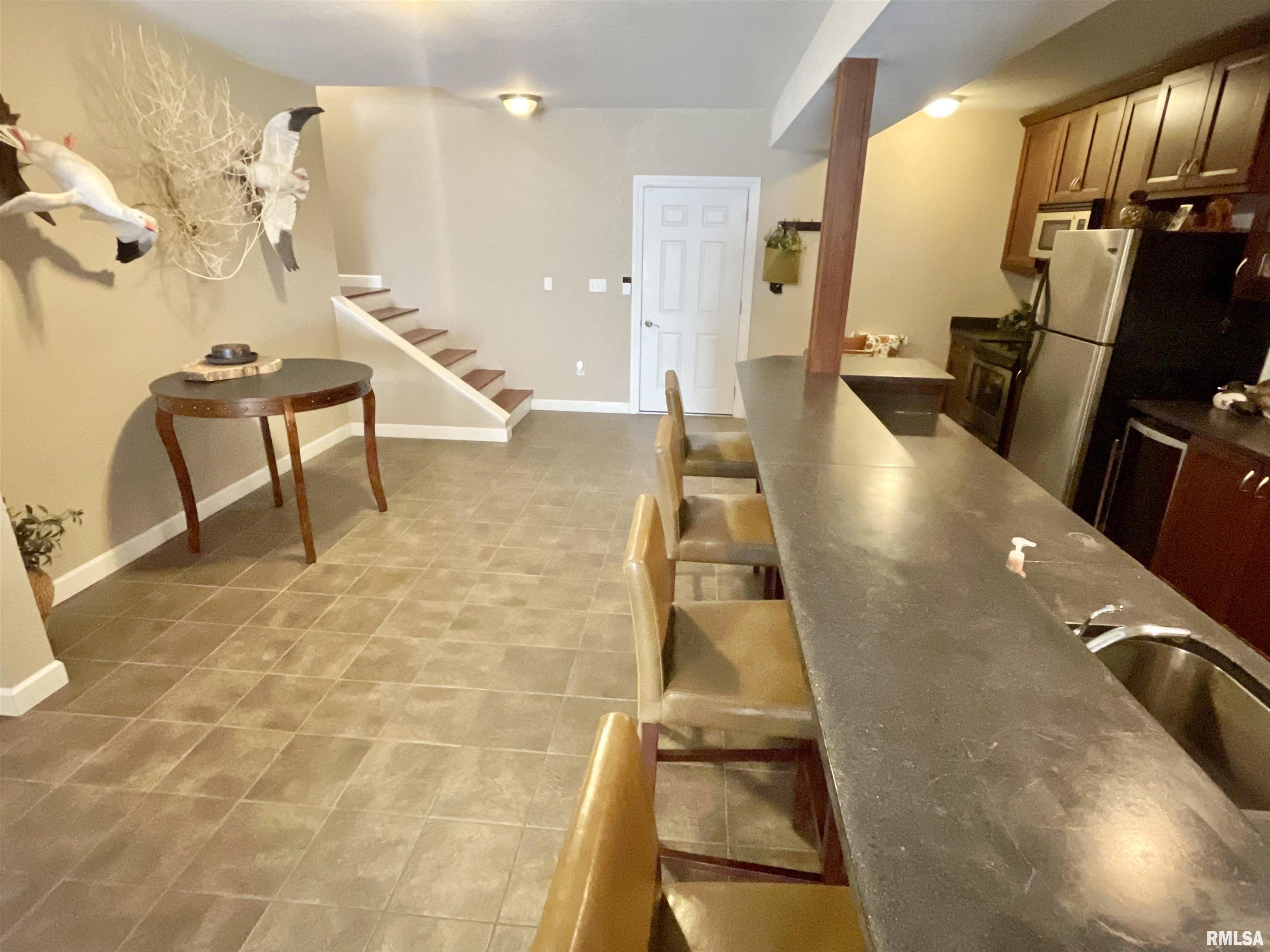 746 North 10th Street Clinton, IA 52732 - Photo 23 of 31