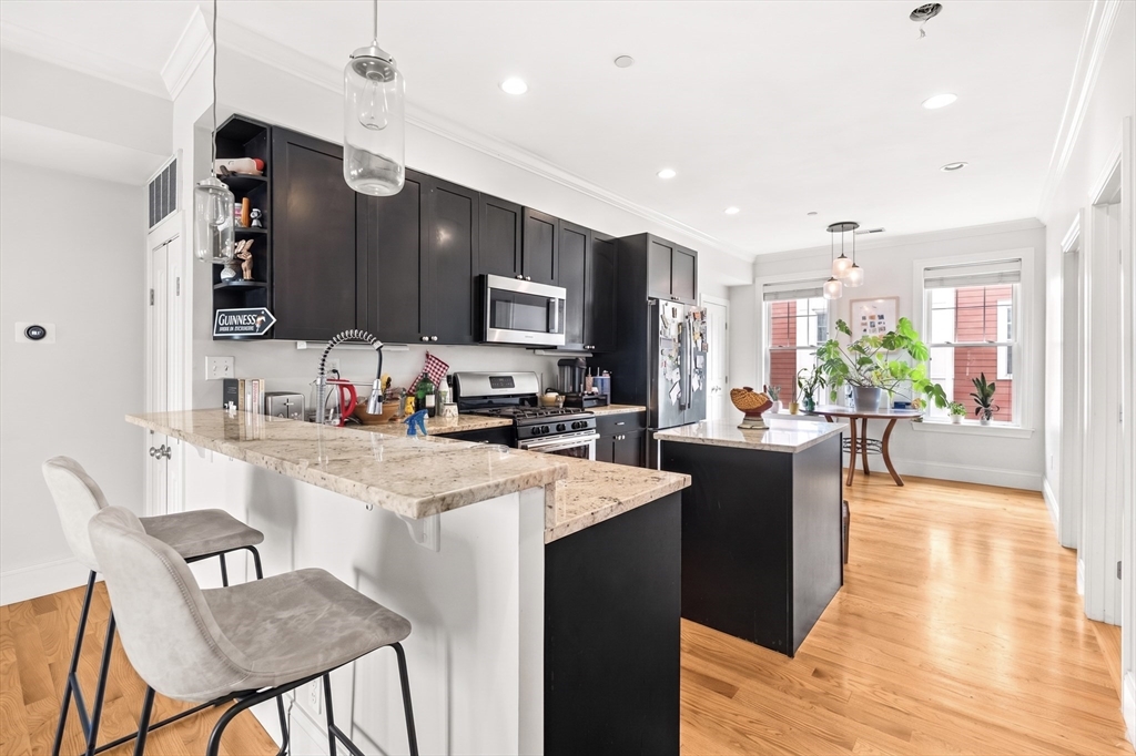 180 Gold Street, Unit 3 Boston, MA 02127 - Photo 6 of 18