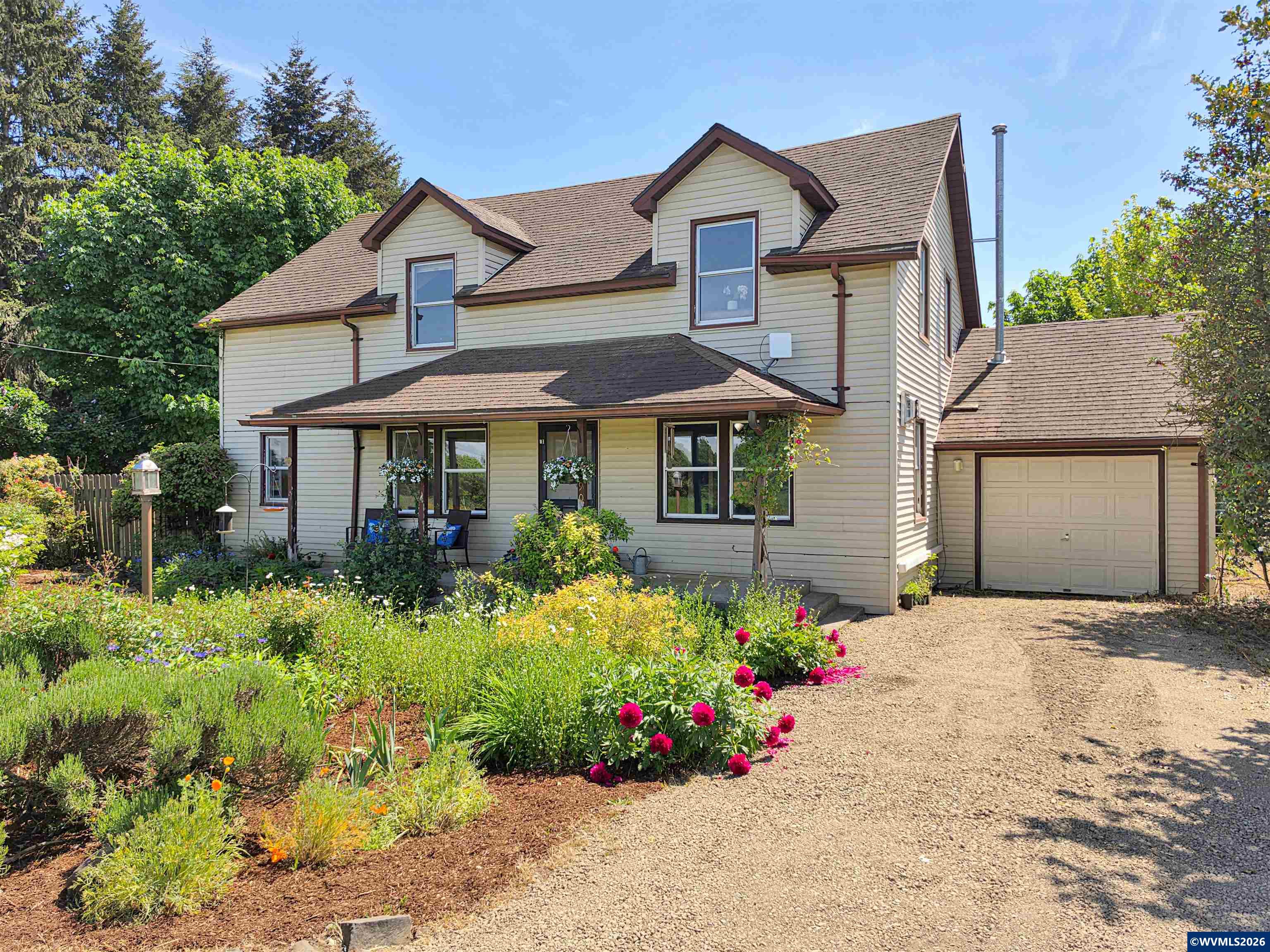 1290 Oak Villa Road Dallas, OR 97338 - Photo 1 of 46