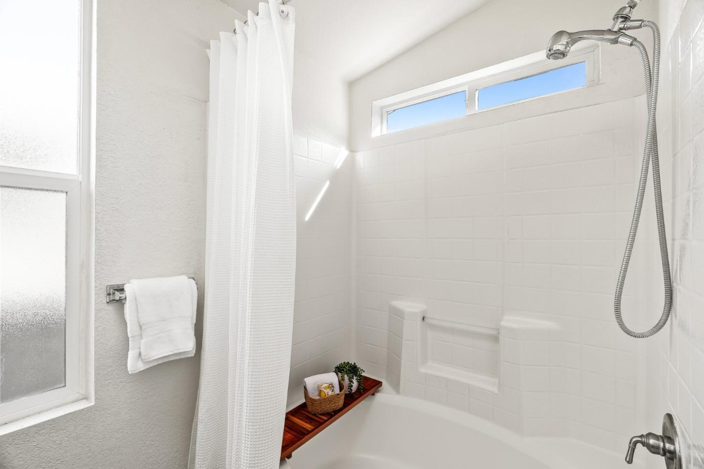 100 North Rodeo Gulch Road, Unit 74 Soquel, CA 95073 - Photo 21 of 40 a bathroom with a shower