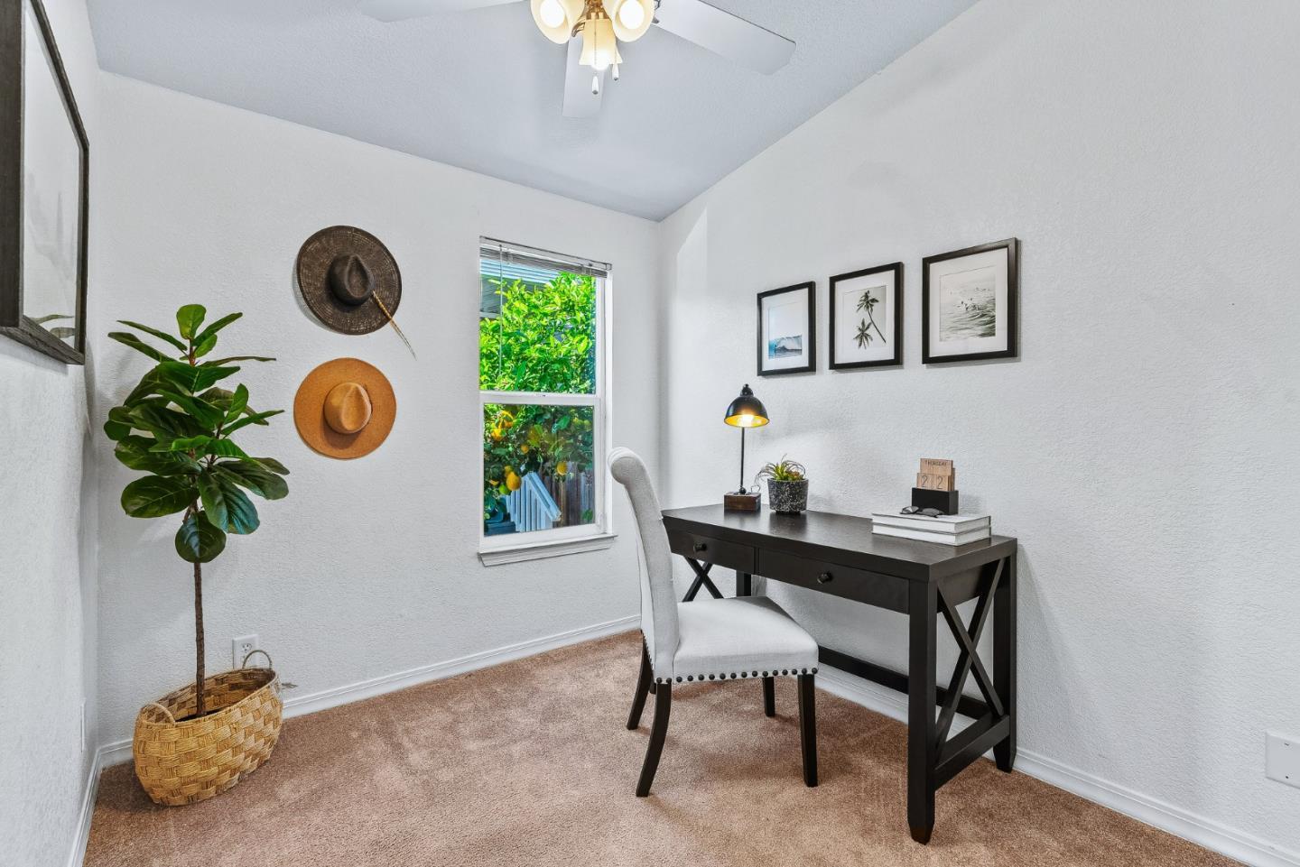 100 North Rodeo Gulch Road, Unit 74 Soquel, CA 95073 - Photo 22 of 40 a table room with furniture and potted plant
