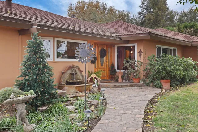 $1,195,000 | 5850 West Durham Ferry, Tracy, CA 95304