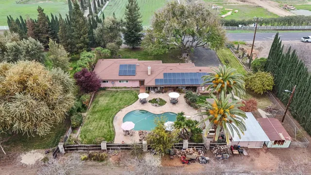 $1,195,000 | 5850 West Durham Ferry, Tracy, CA 95304