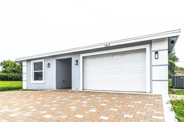 a view of a house with a outdoor space
