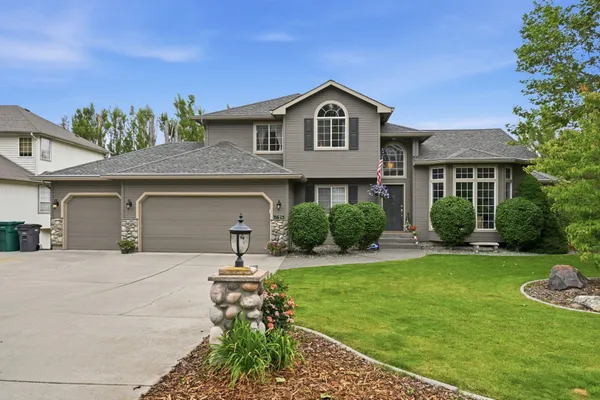$730,000 | 3615 South Sunderland Road, Spokane, WA 99206