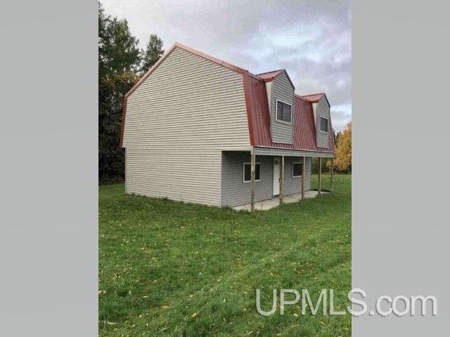 228 Bloomquist Road Iron River, MI 49935 - Photo 5 of 18 Gallery Image 5