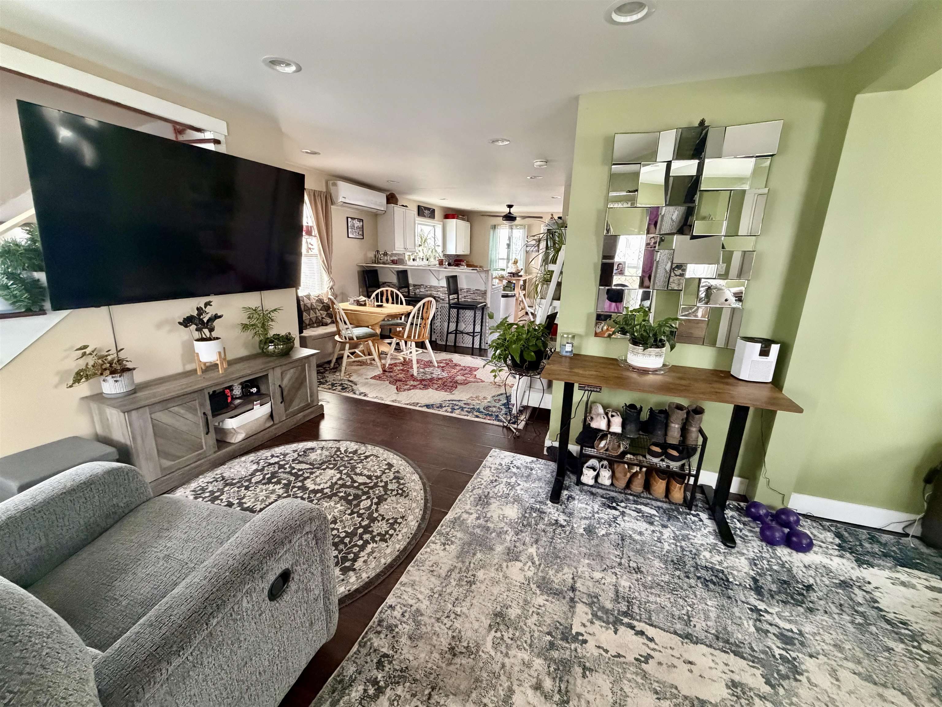 113 Plain Street Rutland, VT 05701 - Photo 6 of 23