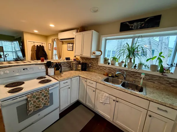 $225,000 | 113 Plain Street, Rutland, VT 05701
