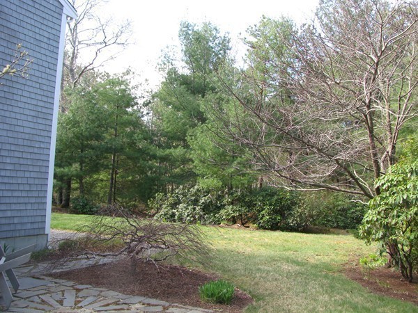 305 Simon Narrows Road Mashpee, MA 02649 - Photo 11 of 22