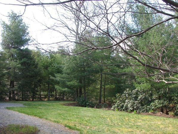 305 Simon Narrows Road Mashpee, MA 02649 - Photo 12 of 22