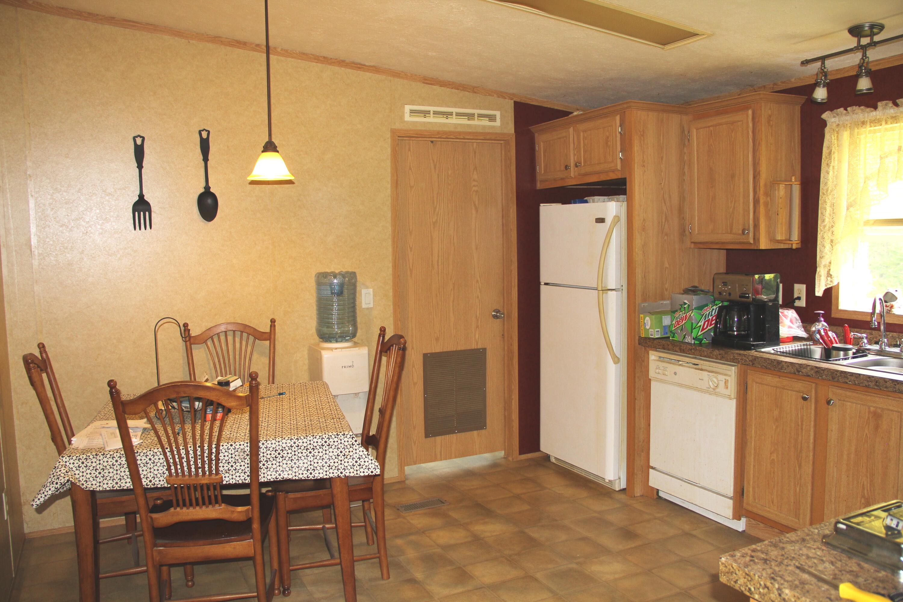 1259 East Madison Road Madison, ME 04950 - Photo 10 of 24 IMG_9422
