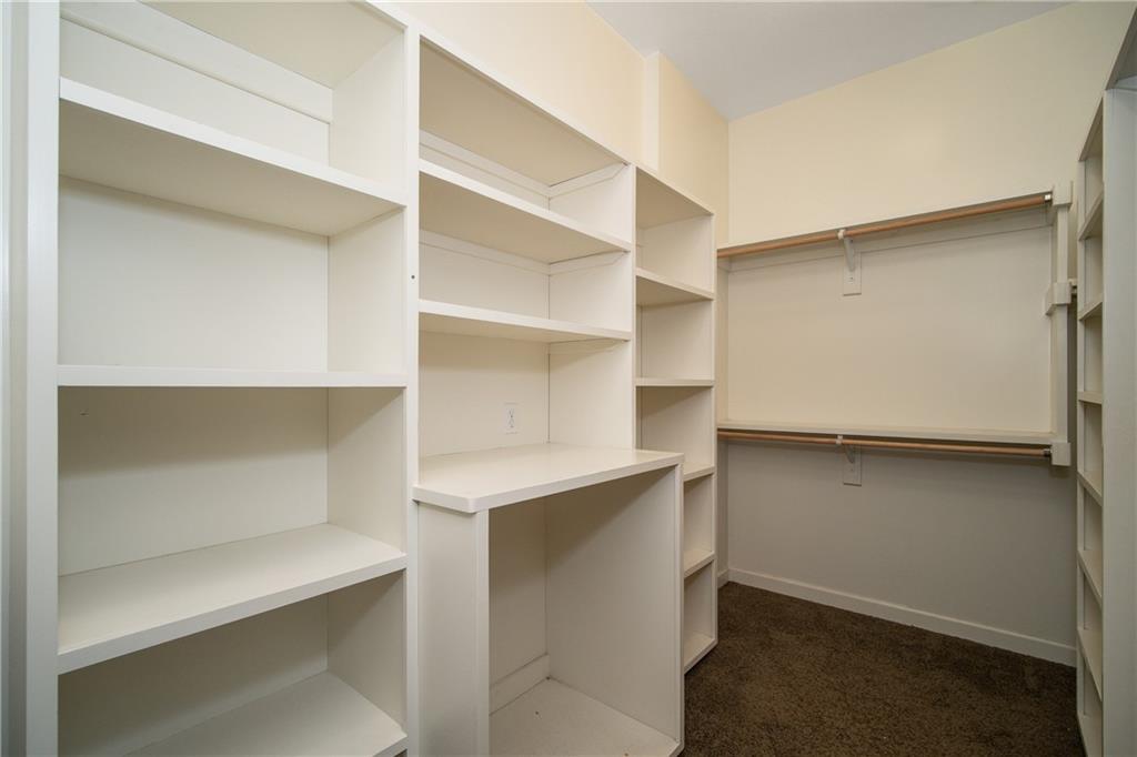 704 Folks Road Lawrence, KS 66049 - Photo 33 of 72