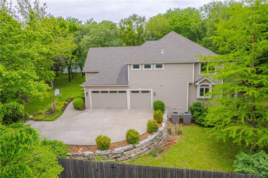 704 Folks Road Lawrence, KS 66049 - Photo 38 of 72