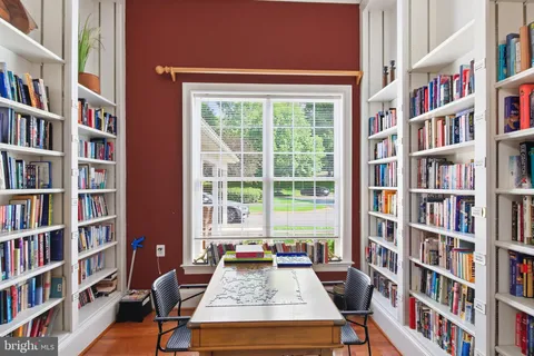 $679,000 | 1842 Faversham Way, Woodbridge, VA 22192