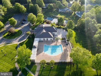 $679,000 | 1842 Faversham Way, Woodbridge, VA 22192