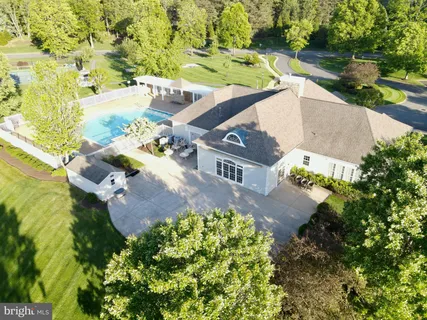 $679,000 | 1842 Faversham Way, Woodbridge, VA 22192