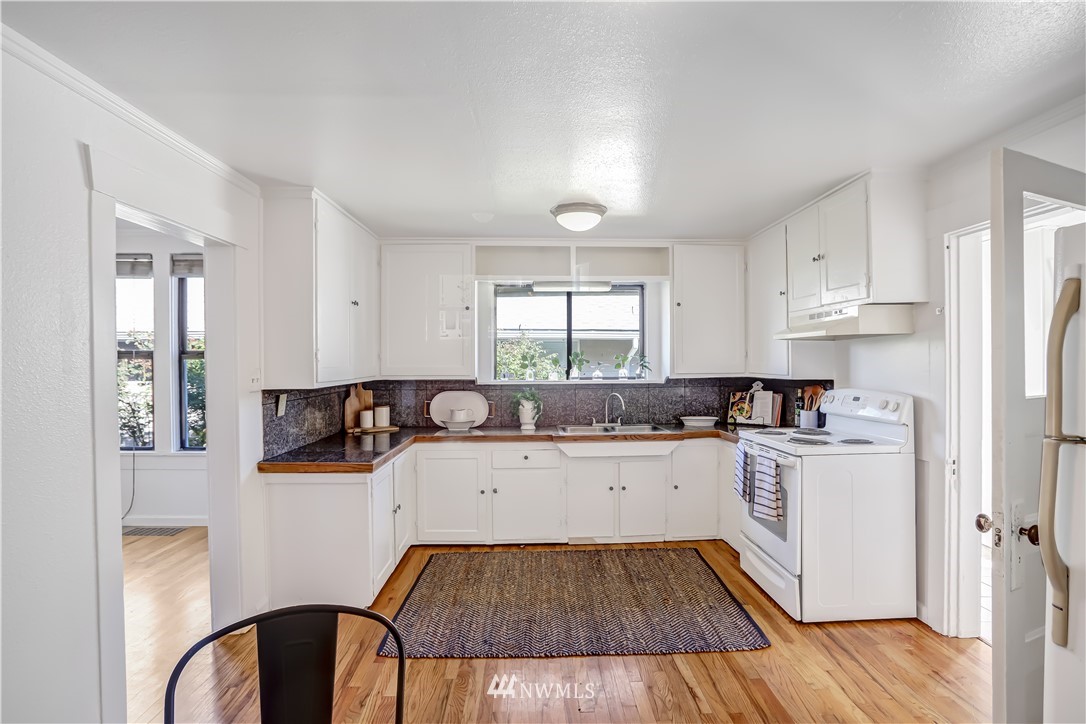 536 Smithers Avenue South Renton, WA 98057 - Photo 15 of 35