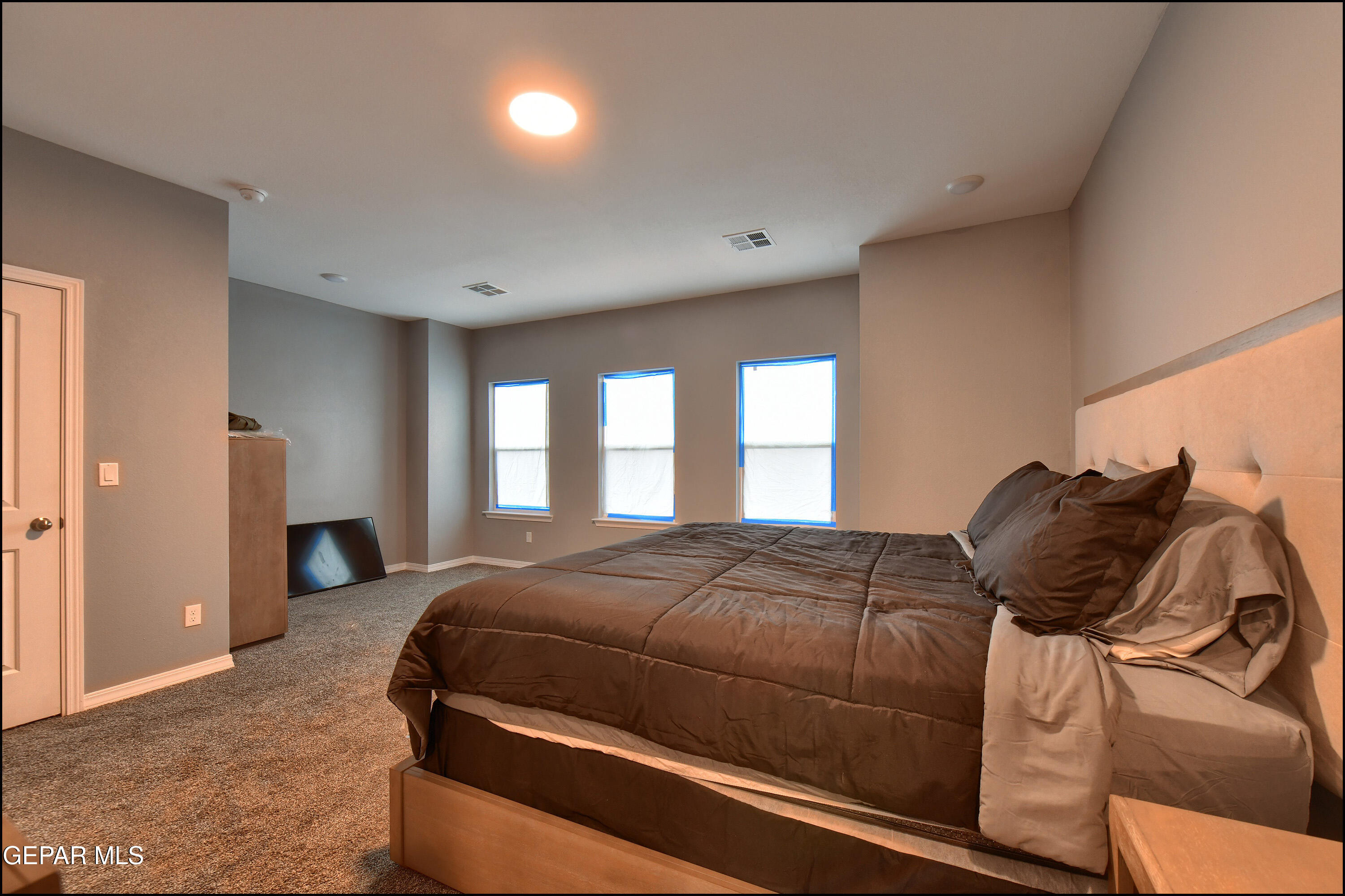 8408 Phil Place Vinton, TX 79821 - Photo 22 of 43 Primary Bedroom