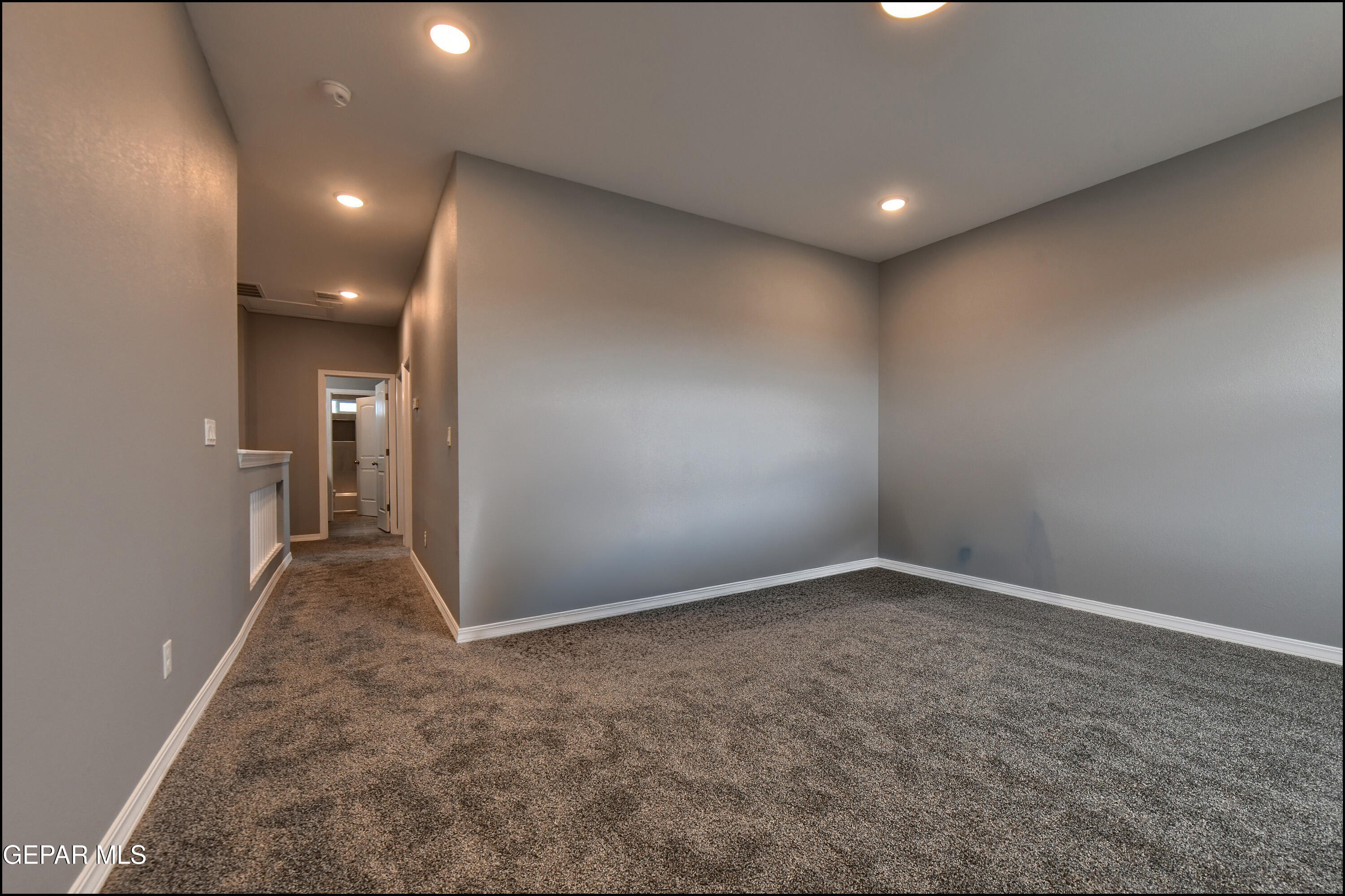 8408 Phil Place Vinton, TX 79821 - Photo 33 of 43 Loft