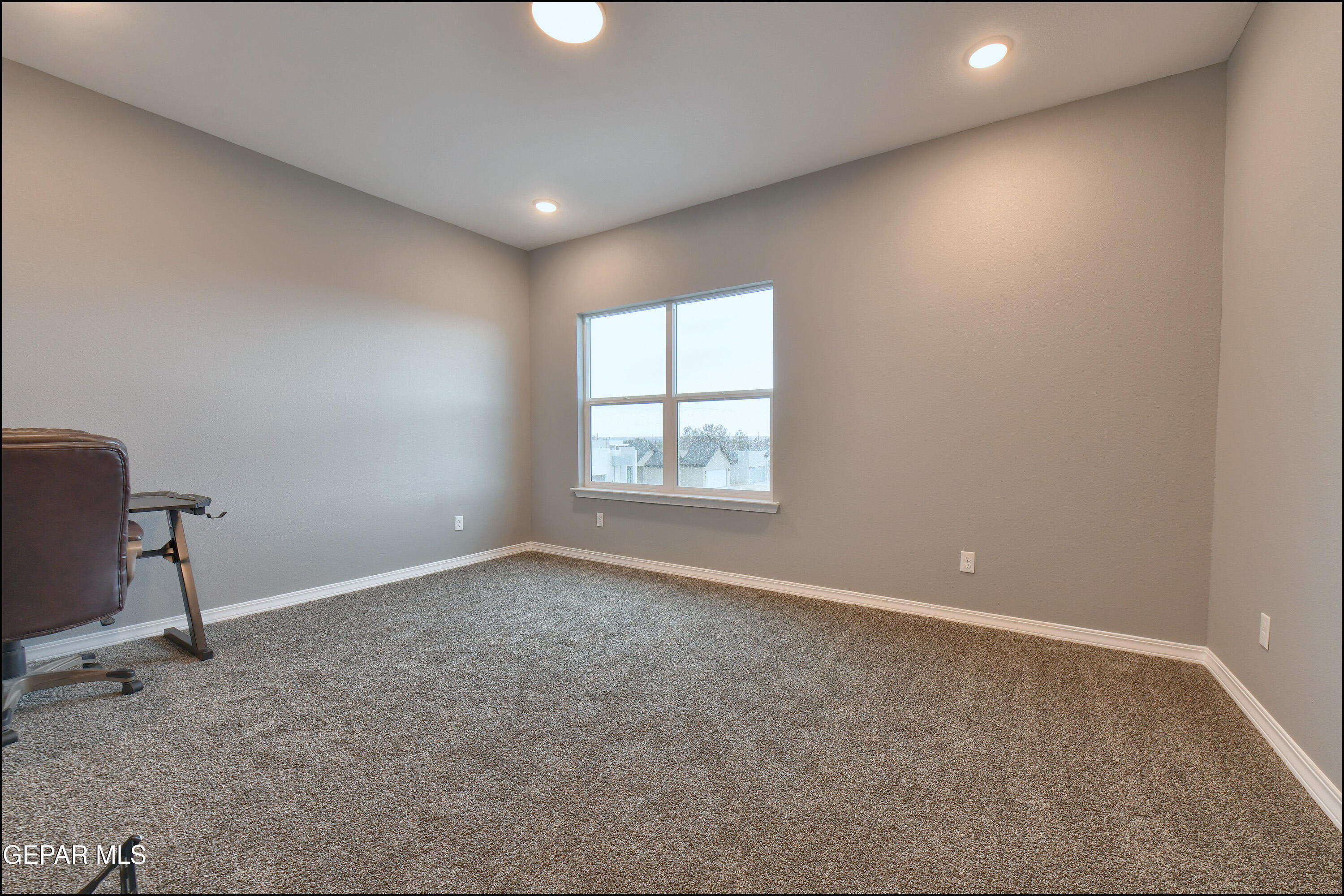 8408 Phil Place Vinton, TX 79821 - Photo 36 of 43 Loft