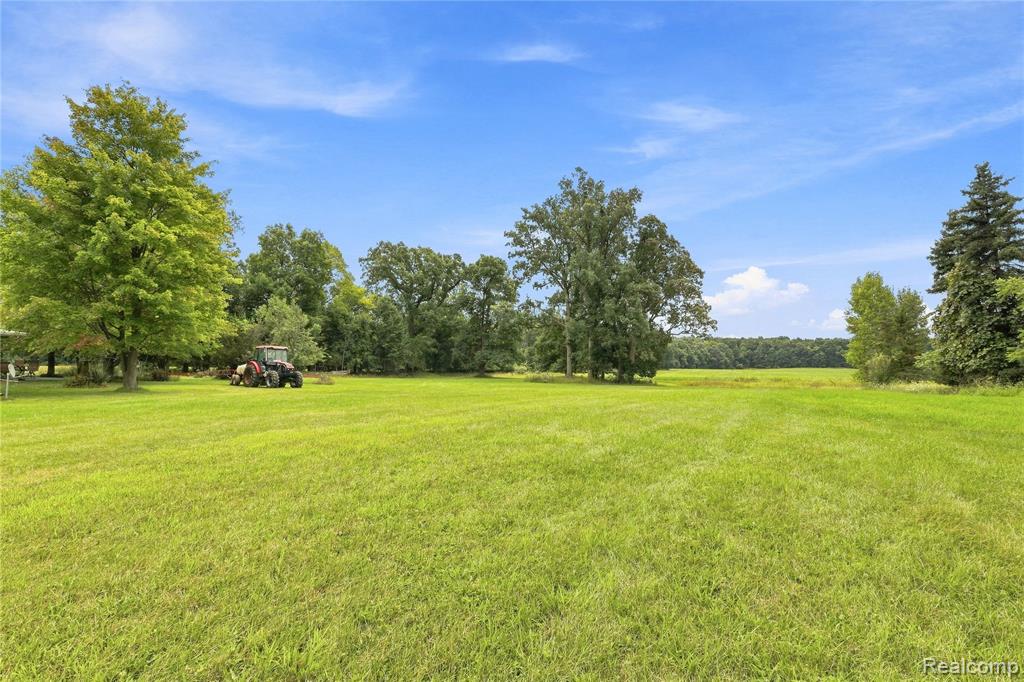 7386 Dean Road Fenton, MI 48430 - Photo 39 of 53 Gallery Image 39