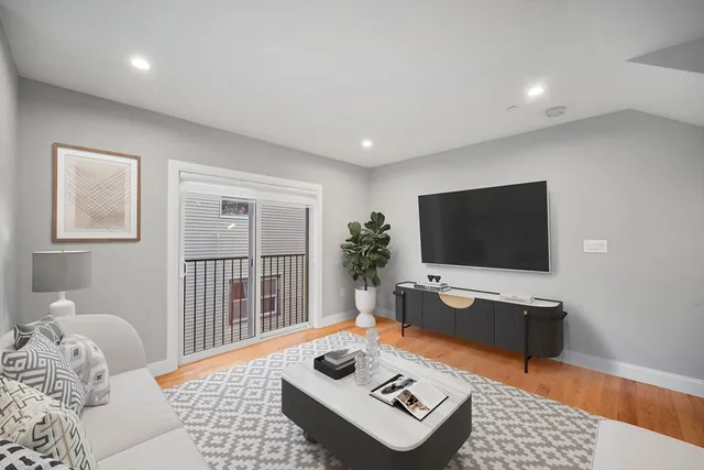 $749,000 | 86 Blossom Street, Unit 1, Chelsea, MA 02150